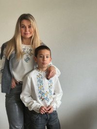 Дитяча вишита сорочка для хлопчика Сузірʼя